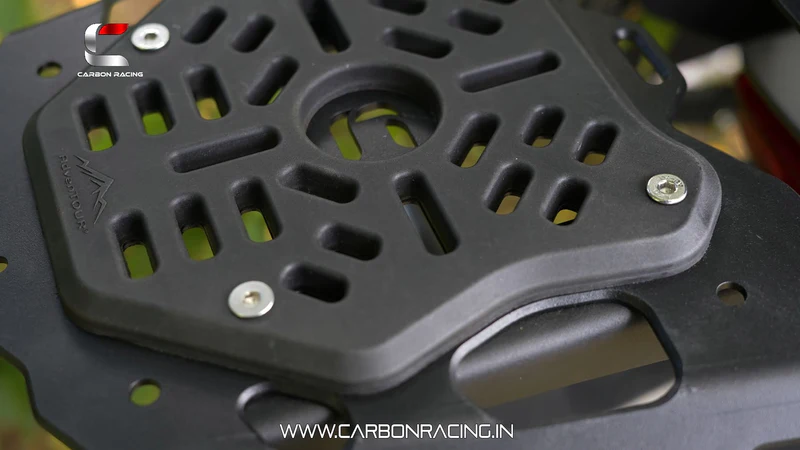Carbon Racing "ATLAS" Top Rack with Vibration Dampener & Load Balancer For Triumph Speed 400/T4 - Image 3